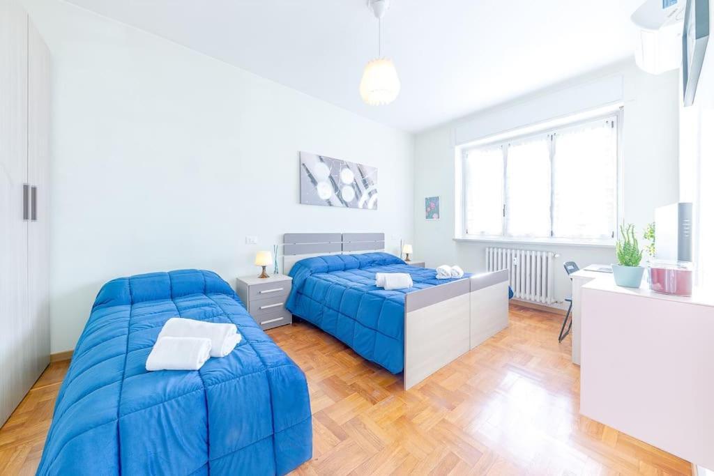 Navigli - Downtown - Duomo Spacious Two Bedroom Apartment - Close To Metro - Ac - Wi-Fi Милан Экстерьер фото