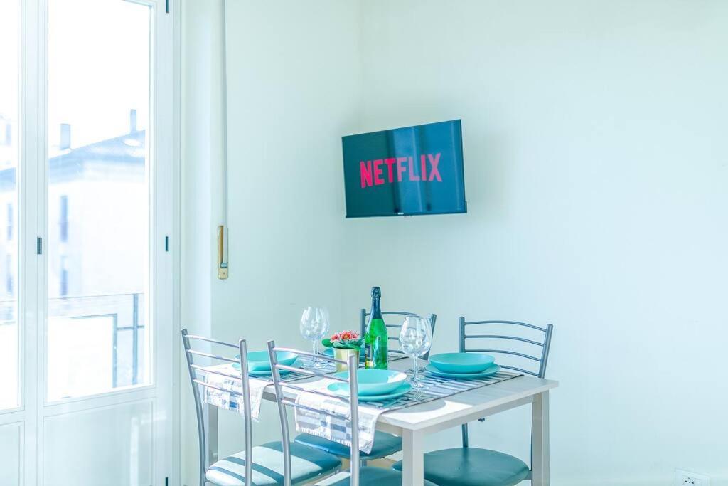 Navigli - Downtown - Duomo Spacious Two Bedroom Apartment - Close To Metro - Ac - Wi-Fi Милан Экстерьер фото